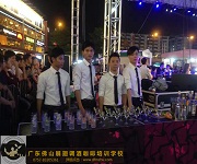 百信廣場12周年慶調酒活動  學員實踐